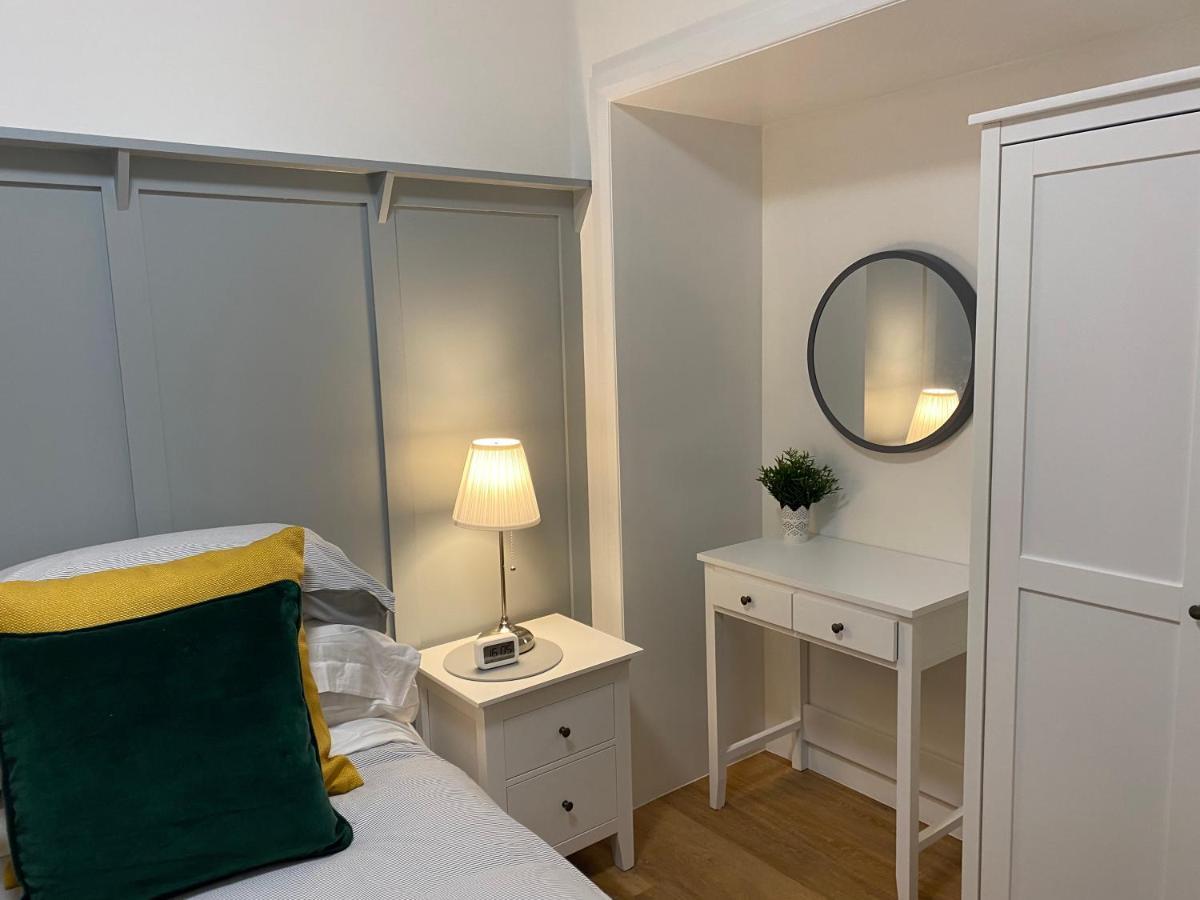 The Howff - Lovely 2-Bed Apartment In アンストラザー エクステリア 写真
